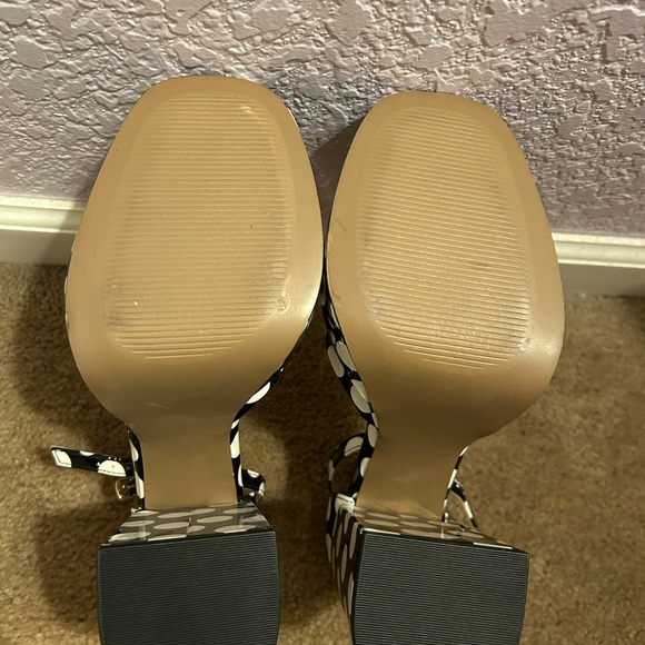 Betsey Johnson Black and White Polka Dot Platforms - Picture 4 of 4